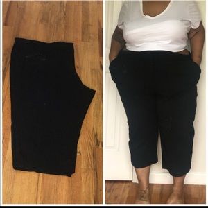 Size 32 Capri dress pants